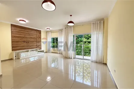 Sobrado com 3 Quartos para alugar, 213m² no Parque Residencial Itapeti, Mogi das Cruzes