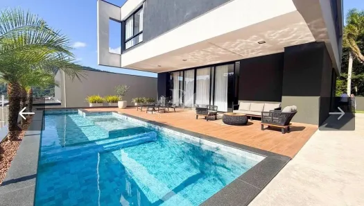 Casa de Condomínio com 4 Quartos à venda, 565m² no Barra, Balneário Camboriú