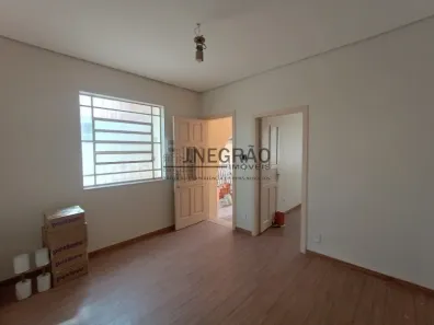 Casa com 3 Quartos para alugar, 186m² no Vila Moinho Velho, São Paulo