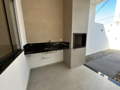 Casa com 3 Quartos à venda, 88m² no Lagoa, Macaé