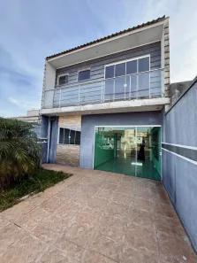 Sobrado com 3 Quartos à venda, 170m² no Uvaranas, Ponta Grossa