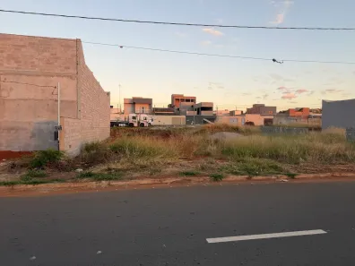 Lote/Terreno à venda, 300m² no Residencial Recanto das Emas, Goiânia