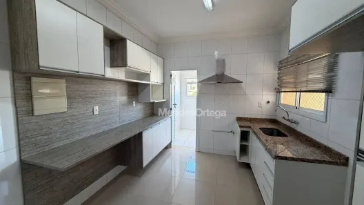 Apartamento com 3 Quartos para alugar, 120m² no Centro, Sorocaba