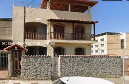 Casa com 3 Quartos à venda, 200m² no Benfica, Juiz de Fora