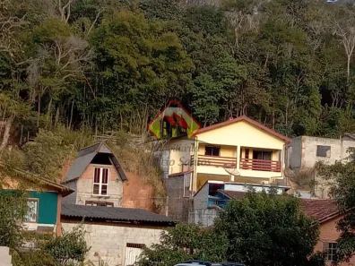 Sobrado com 3 Quartos à venda, 171m² no Centro, Santo Antônio do Pinhal