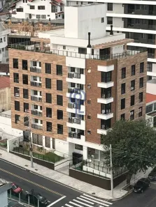 Apartamento com 2 Quartos para alugar, 75m² no Centro, Florianópolis