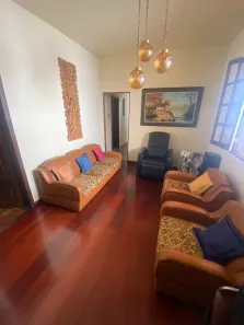 Casa com 4 Quartos à venda, 407m² no Carlos Prates, Belo Horizonte