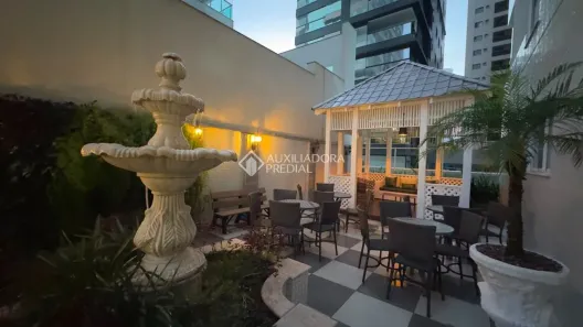 Apartamento com 4 Quartos à venda, 185m² no Meia Praia, Itapema
