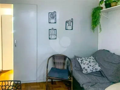 Kitnet com 1 Quarto à venda, 26m² no Leme, Rio de Janeiro