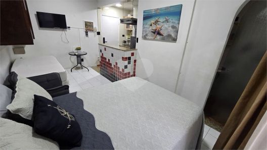 Apartamento com 1 Quarto à venda, 31m² no Aparecida, Santos