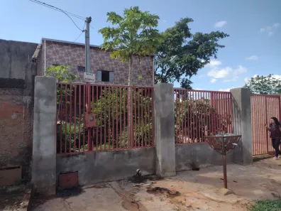 Sobrado com 2 Quartos à venda, 200m² no Residencial Solar Ville, Goiânia