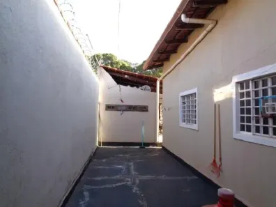 Casa com 4 Quartos à venda, 400m² no Recreio do Funcionário Público, Goiânia