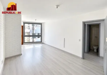 Apartamento com 2 Quartos à venda, 73m² no Centro Histórico, Porto Alegre