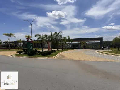 Lote/Terreno à venda, 305m² no Jardins Porto, Senador Canedo