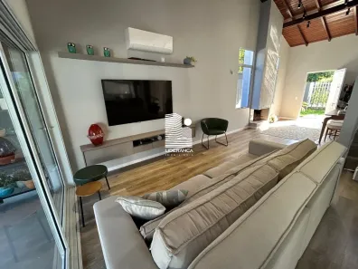 Casa com 5 Quartos à venda, 234m² no Campeche, Florianópolis
