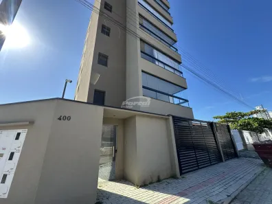 Apartamento com 3 Quartos para alugar, 100m² no Itacolomi, Balneário Piçarras