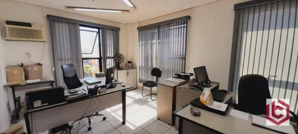 Sala Comercial para alugar, 80m² no Boqueirão, Santos