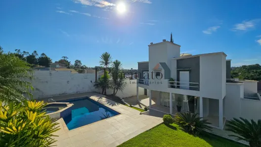 Casa de Condomínio com 3 Quartos para alugar, 517m² no Caxambu, Jundiaí