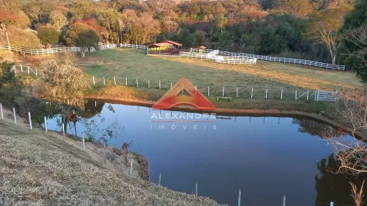Fazenda/Sítio com 3 Quartos à venda, 10m² no , Baependi