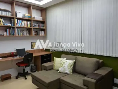 Casa com 4 Quartos à venda, 280m² no Piratininga, Niterói