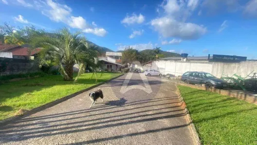 Lote/Terreno à venda, 900m² no Rio Tavares, Florianópolis