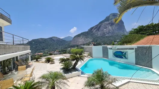 Casa com 4 Quartos para venda ou aluguel, 1600m² no Joá, Rio de Janeiro