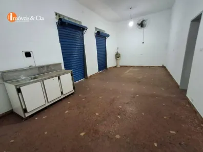 Imóvel Comercial com 2 Quartos para alugar, 150m² no Jardim Colonial, Atibaia