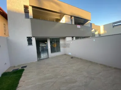 Casa com 3 Quartos à venda, 177m² no Planalto, Belo Horizonte