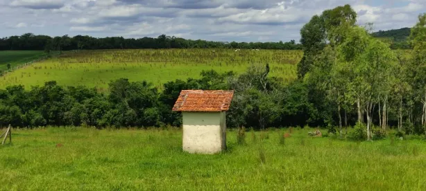 Fazenda/Sítio com 1 Quarto à venda, 48400m² no , Angatuba