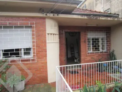 Casa com 3 Quartos à venda, 420m² no Santana, Porto Alegre