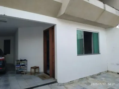 Sobrado com 4 Quartos à venda, 250m² no Jabotiana, Aracaju