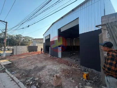 Galpão/Depósito/Armazém à venda, 275m² no Jardim Valo Velho, Itapecerica da Serra