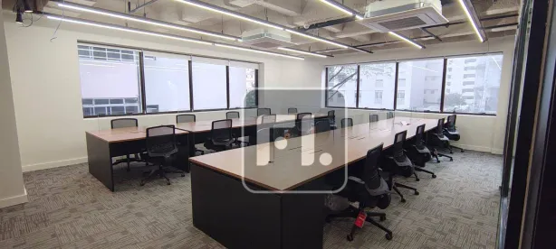 Sala Comercial para alugar, 150m² no Consolação, São Paulo