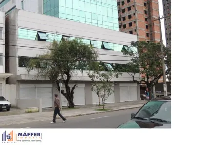 Sala Comercial à venda, 44m² no Santa Maria Goretti, Porto Alegre