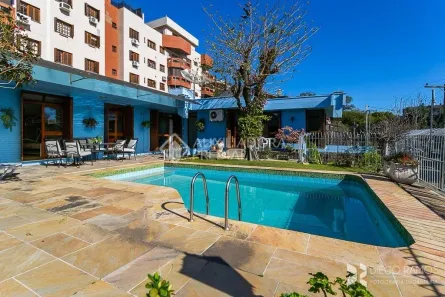 Casa com 3 Quartos à venda, 350m² no Menino Deus, Porto Alegre