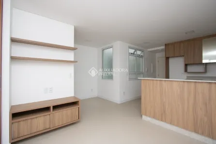 Apartamento com 1 Quarto para alugar, 55m² no Lagoa da Conceição, Florianópolis