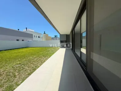 Casa de Condomínio com 3 Quartos à venda, 261m² no Laranjal, Pelotas