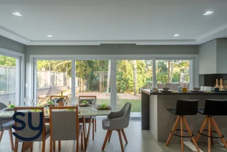 Casa de Condomínio com 3 Quartos para venda ou aluguel, 302m² no Pedra Redonda, Porto Alegre