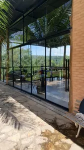 Casa de Condomínio com 3 Quartos à venda, 165m² no Centro, Hidrolândia
