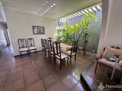Casa com 4 Quartos à venda, 400m² no Pernambués, Salvador
