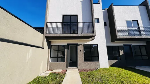 Sobrado com 3 Quartos à venda, 100m² no Xaxim, Curitiba
