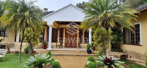 Casa com 3 Quartos à venda, 390m² no Quebra Frascos, Teresópolis