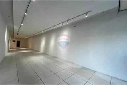 Ponto Comercial para alugar, 120m² no Centro, São José dos Campos