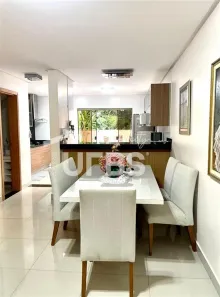Casa de Condomínio com 3 Quartos à venda, 160m² no Parque Amazônia, Goiânia
