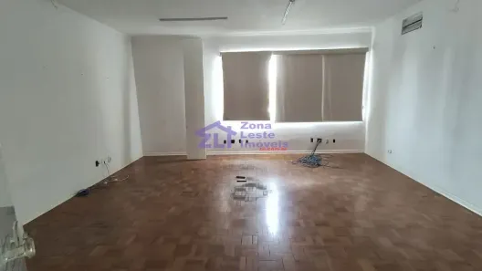 Sobrado com 3 Quartos para venda ou aluguel, 330m² no Vila Carrão, São Paulo