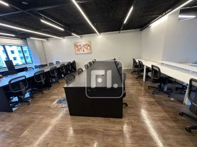 Sala Comercial à venda, 89m² no Cidade Monções, São Paulo