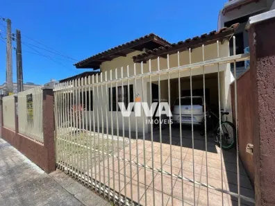 Casa com 2 Quartos à venda, 110m² no São João, Itajaí