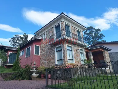 Sobrado com 3 Quartos à venda, 248m² no Caraguatá, Mairiporã
