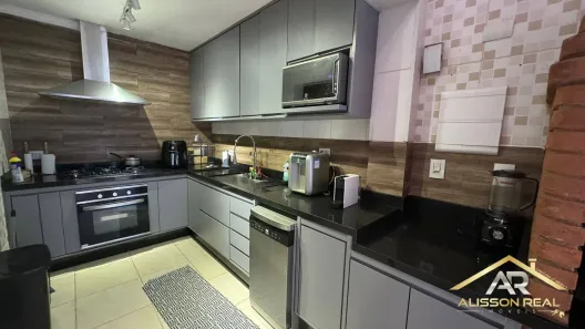 Sobrado com 4 Quartos à venda, 232m² no Vila Yara, Osasco