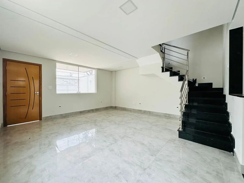 Casa com 3 quartos — Itapoã, Belo Horizonte